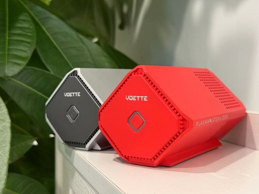 27 Db(A) Leise Batteriekapazität Auto-Luftreiniger mit schwarz/weiß angepasster Farbe